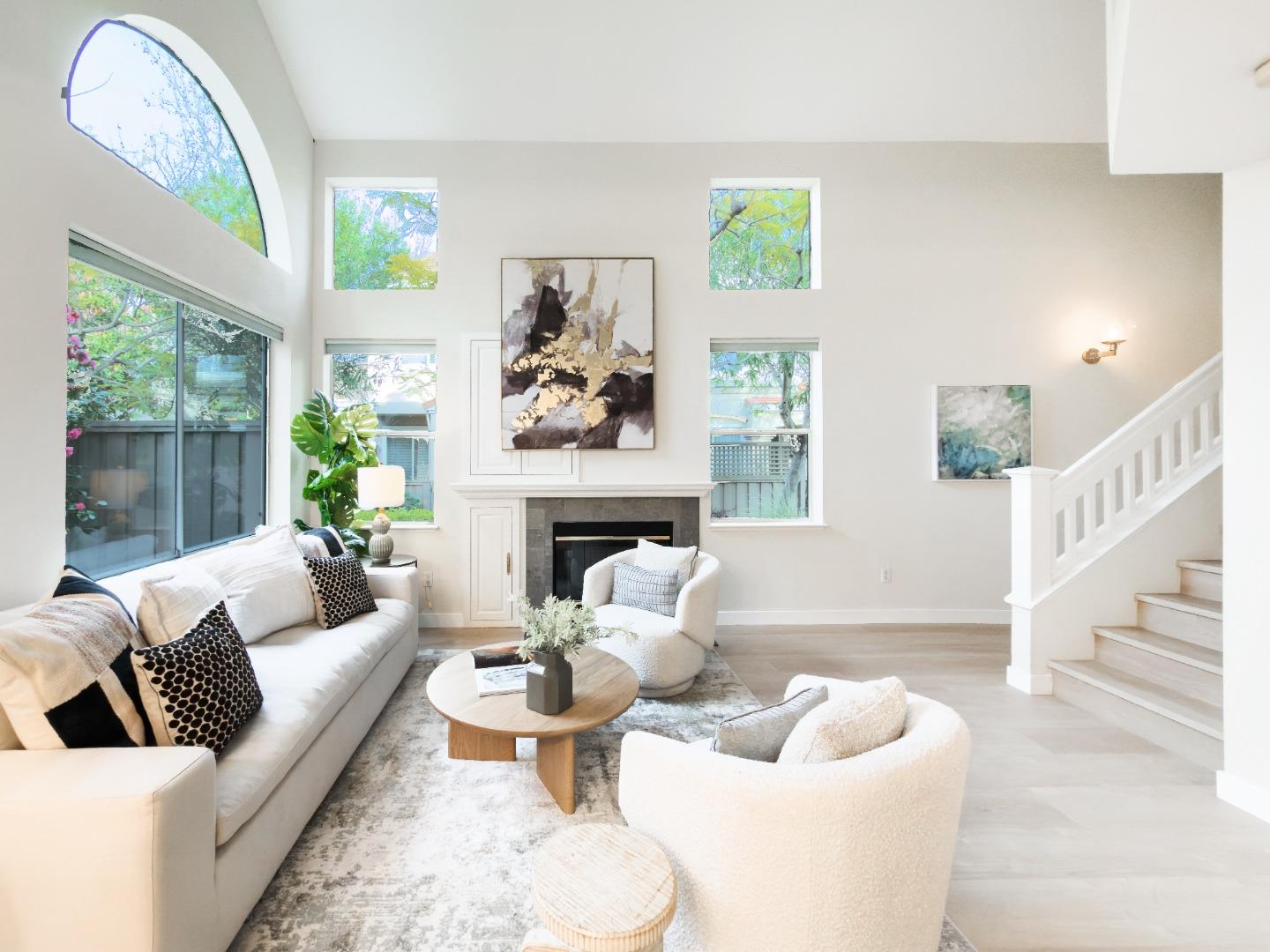 Front Image Thumbnail for ML82037262