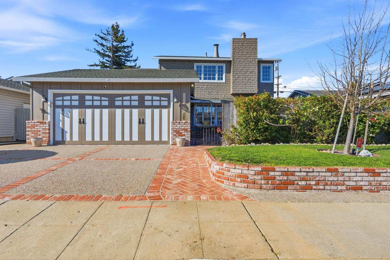 Front Image Thumbnail for ML82037338