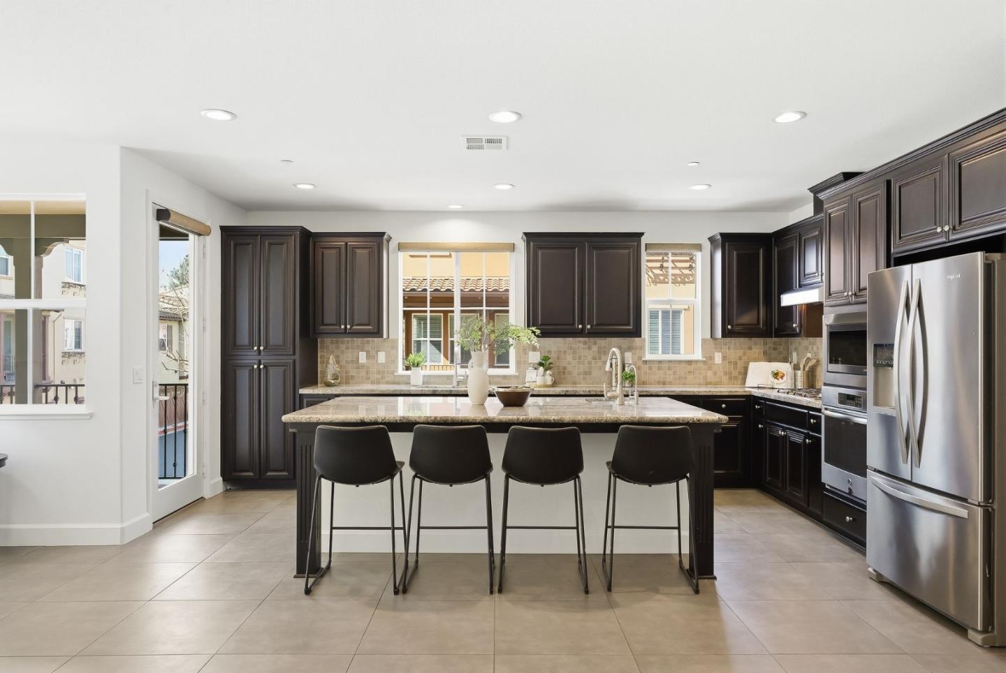 Front Image Thumbnail for ML82037491