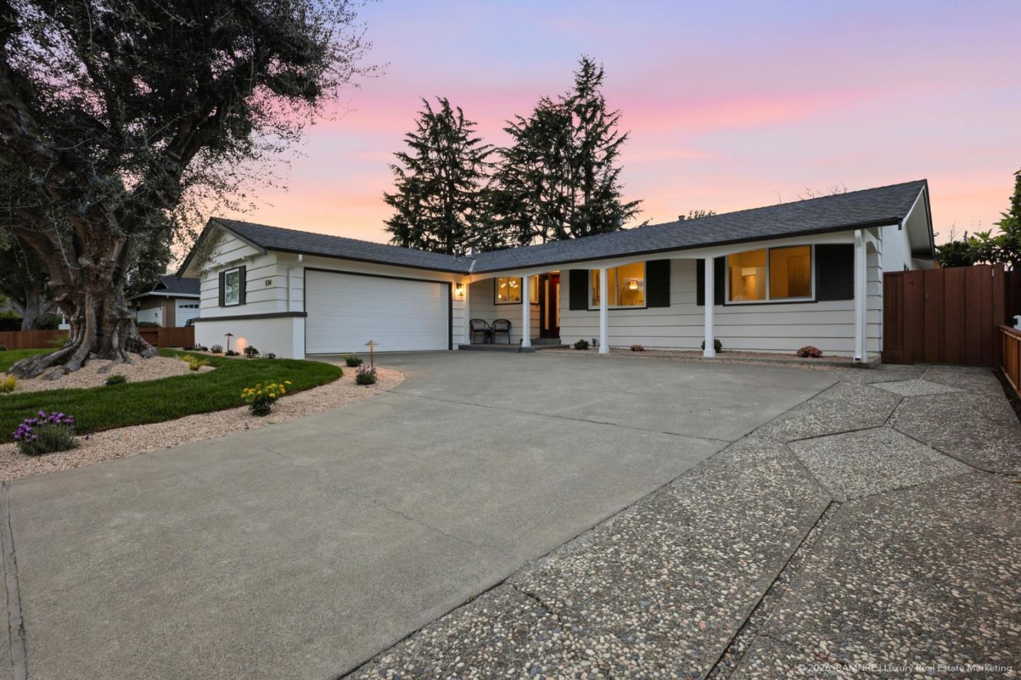 Front Image Thumbnail for ML82037530