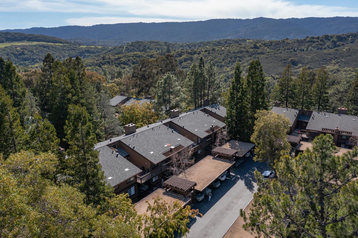 Front Image Thumbnail for ML82037543