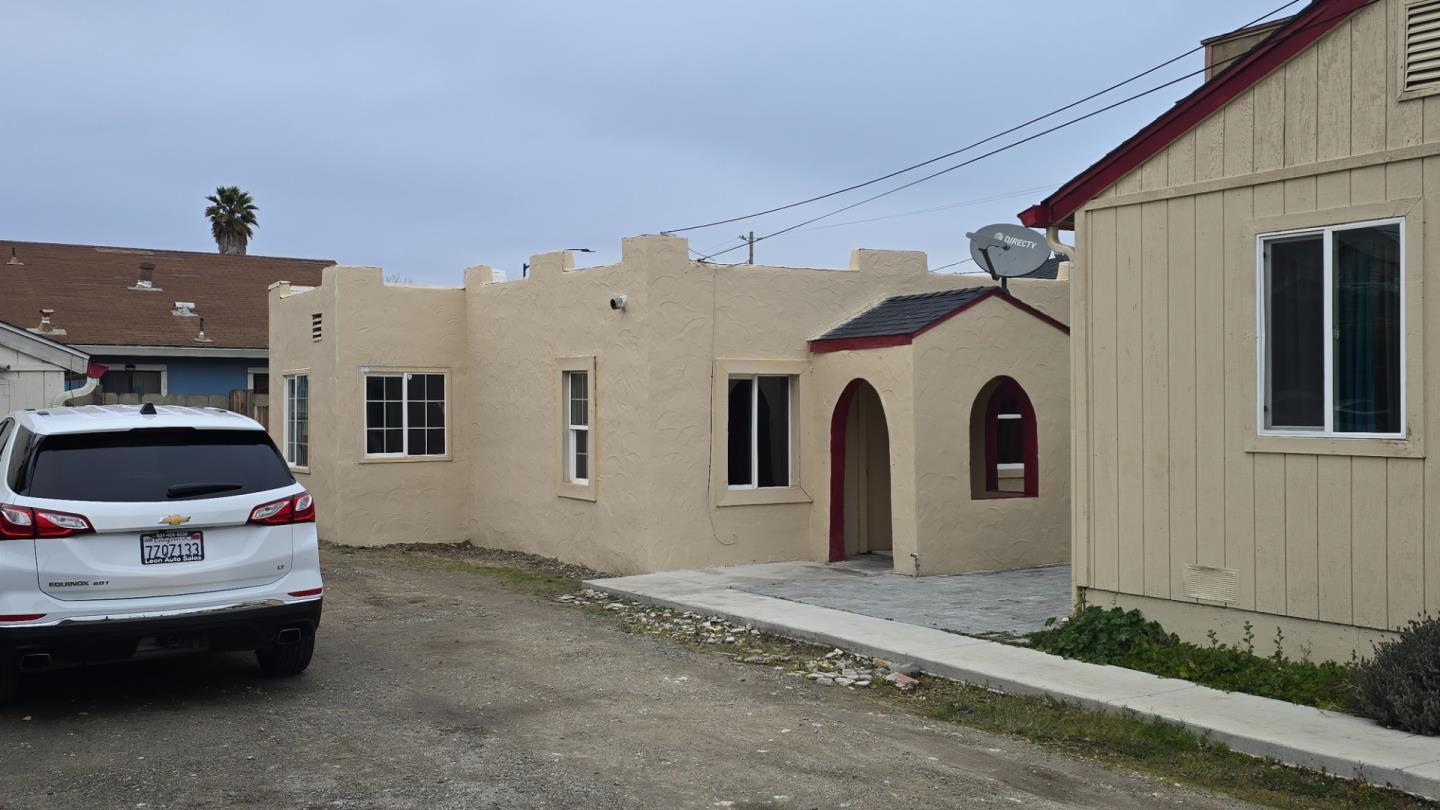 Front Image Thumbnail for ML82037604