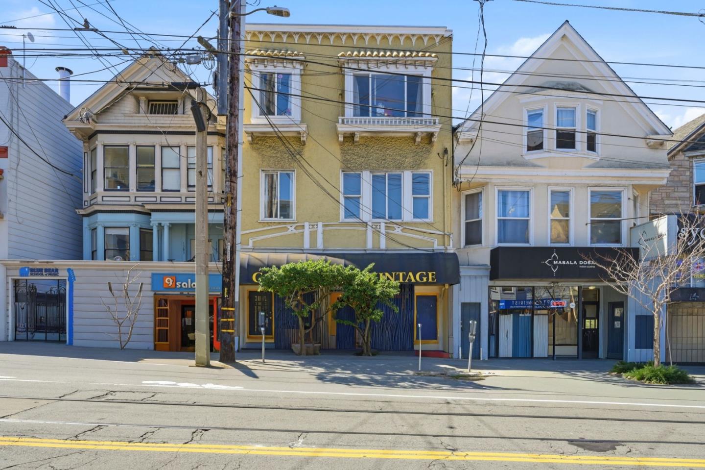 Front Image Thumbnail for ML82037721