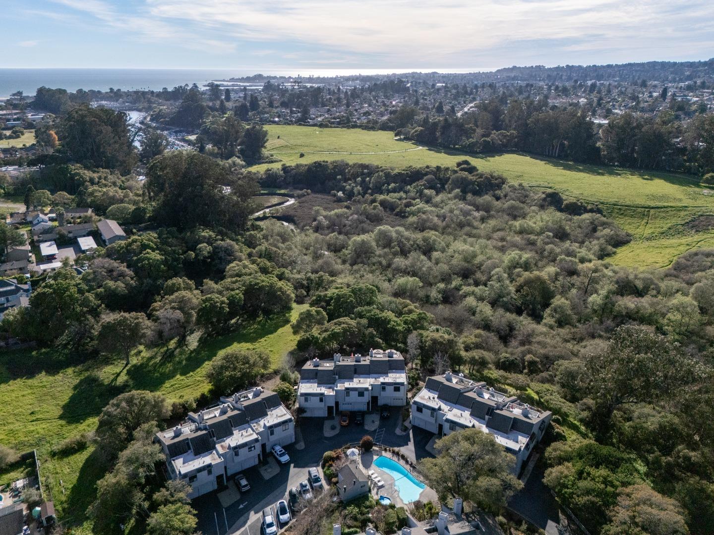 Front Image Thumbnail for ML82037813