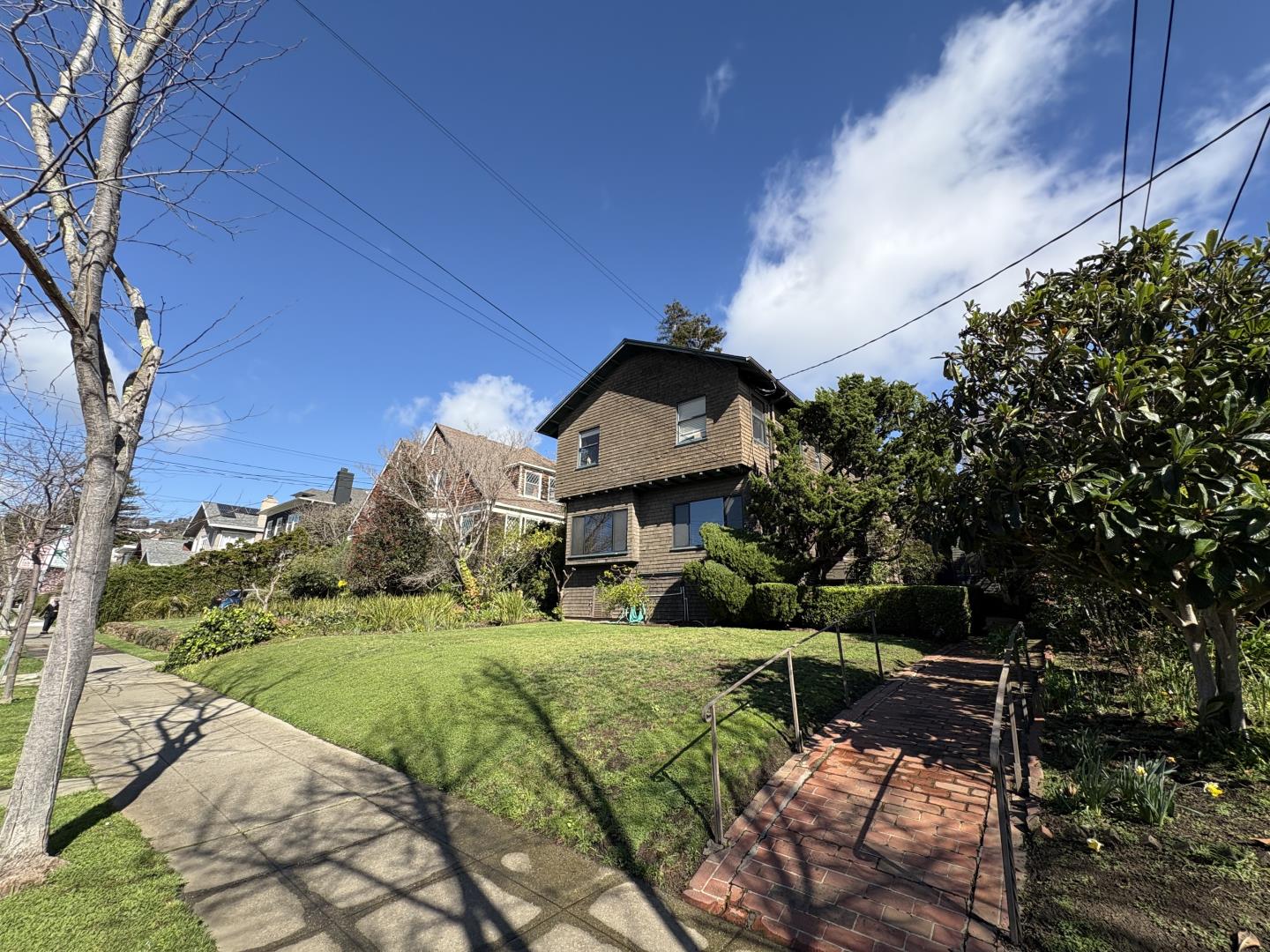 Front Image Thumbnail for ML82037965