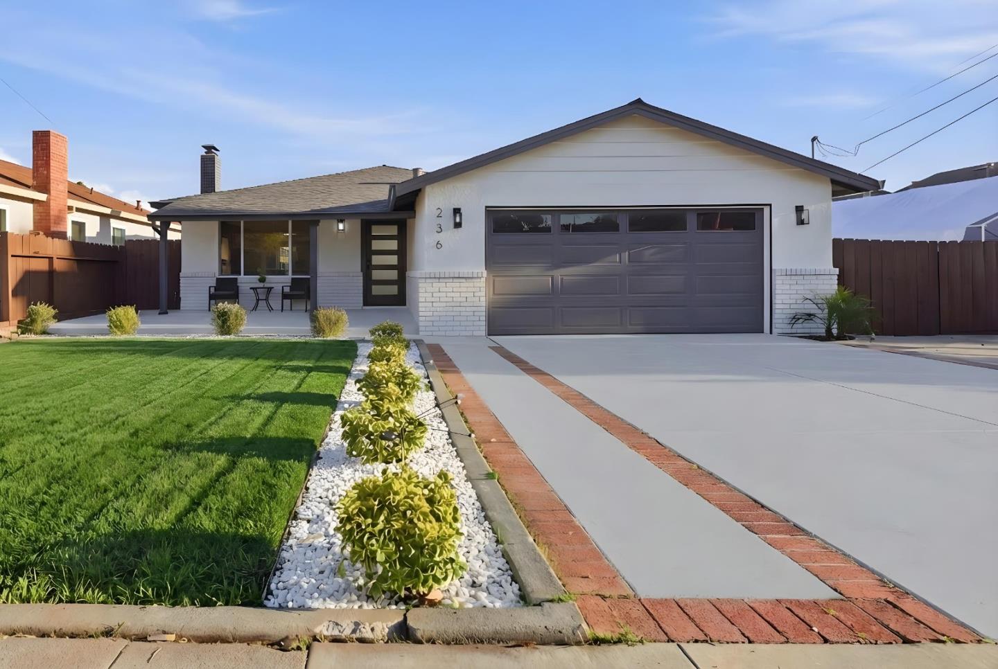 Front Image Thumbnail for ML82038010