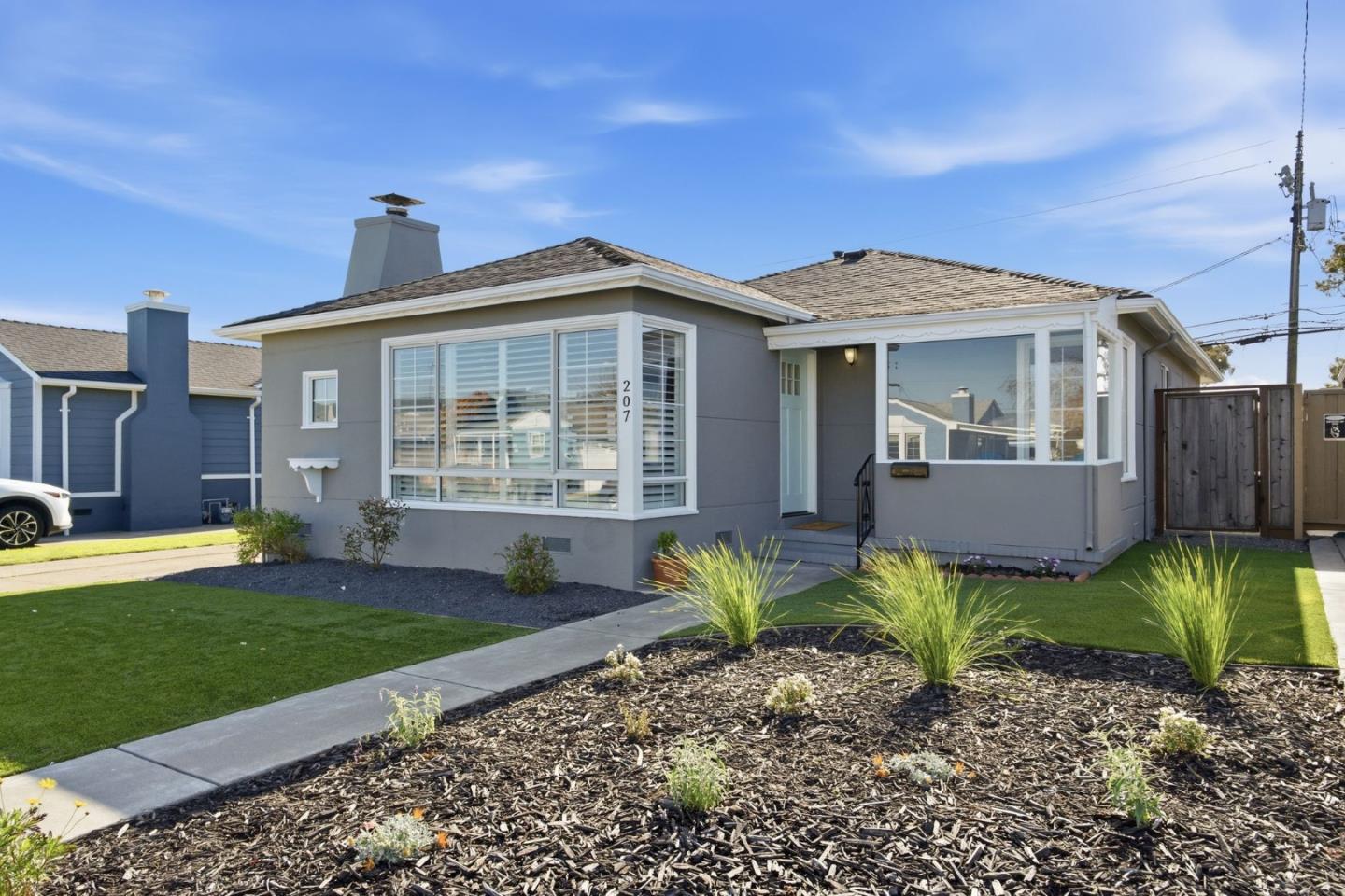 Front Image Thumbnail for ML82038128