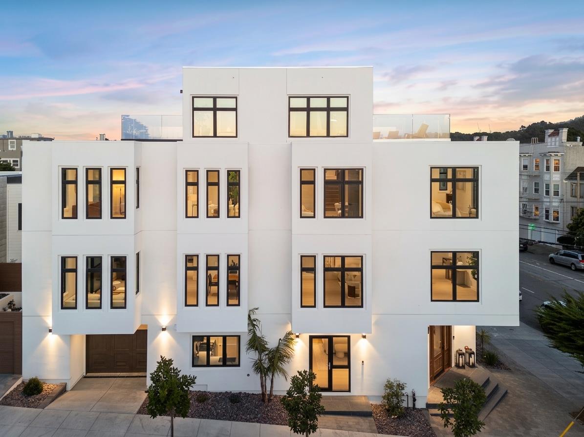 Front Image Thumbnail for ML82038160