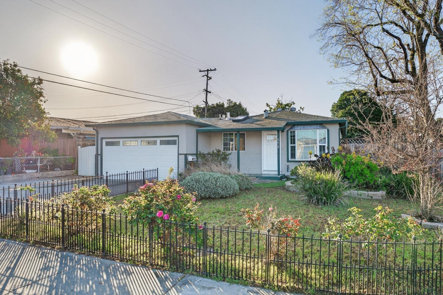 Front Image Thumbnail for ML82038174