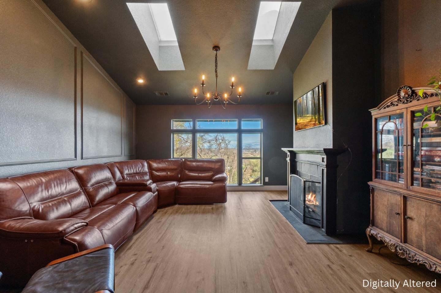 Front Image Thumbnail for ML82038179