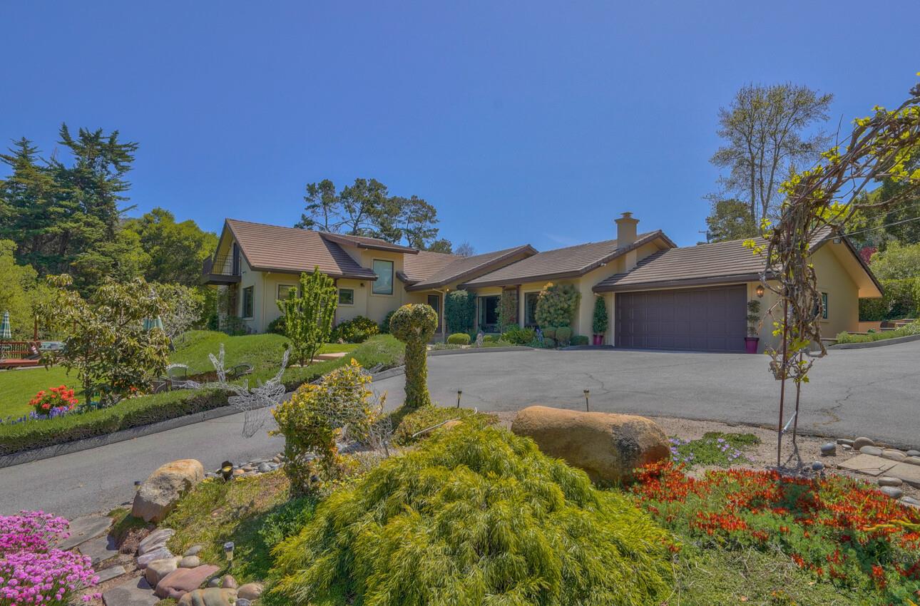 Front Image Thumbnail for ML82038202