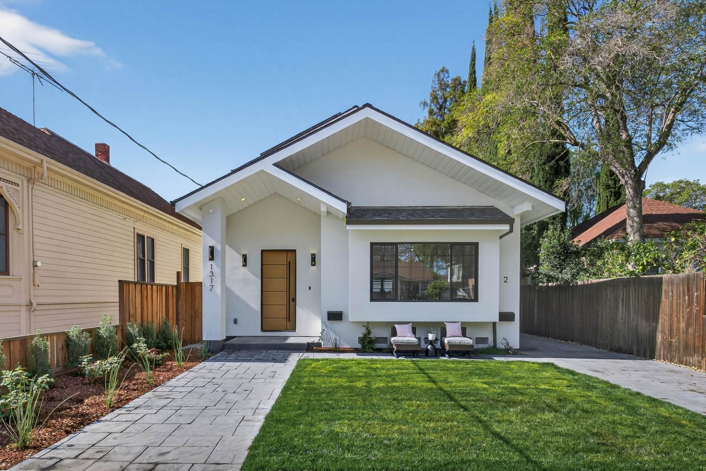 Front Image Thumbnail for ML82038272