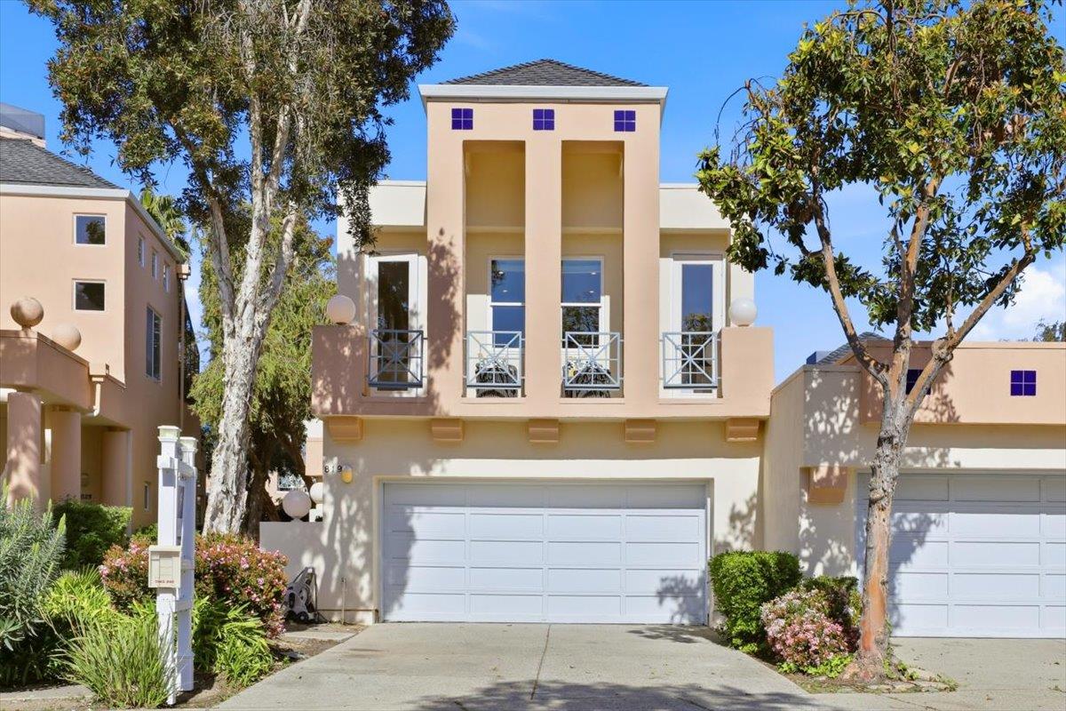 Front Image Thumbnail for ML82038289