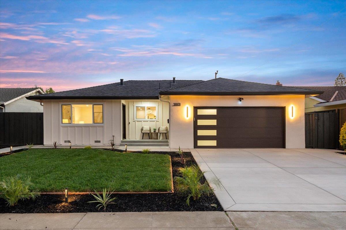 Front Image Thumbnail for ML82038362