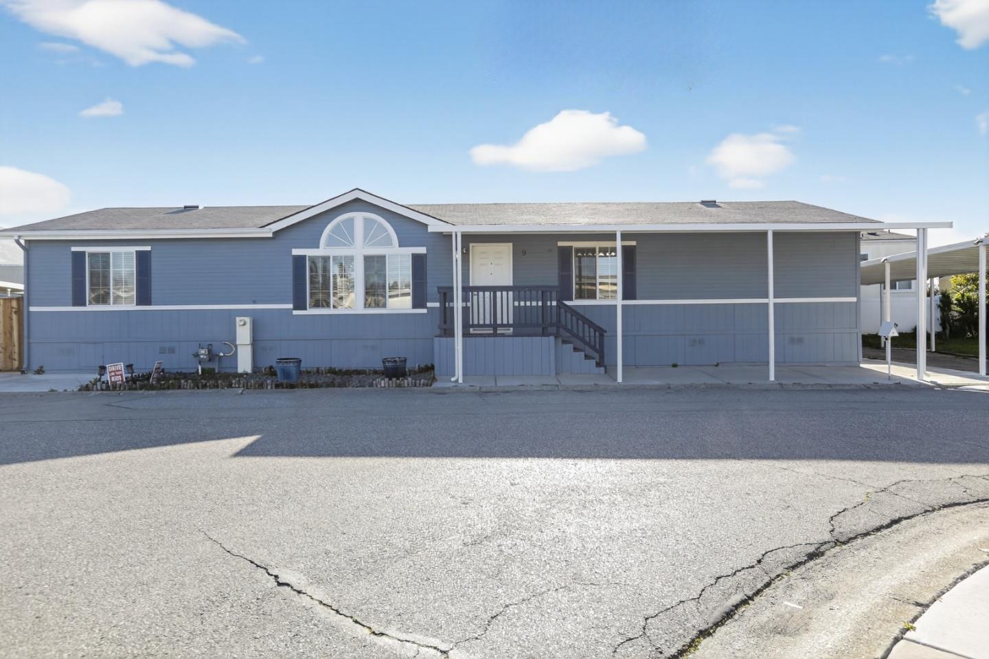 Front Image Thumbnail for ML82038380