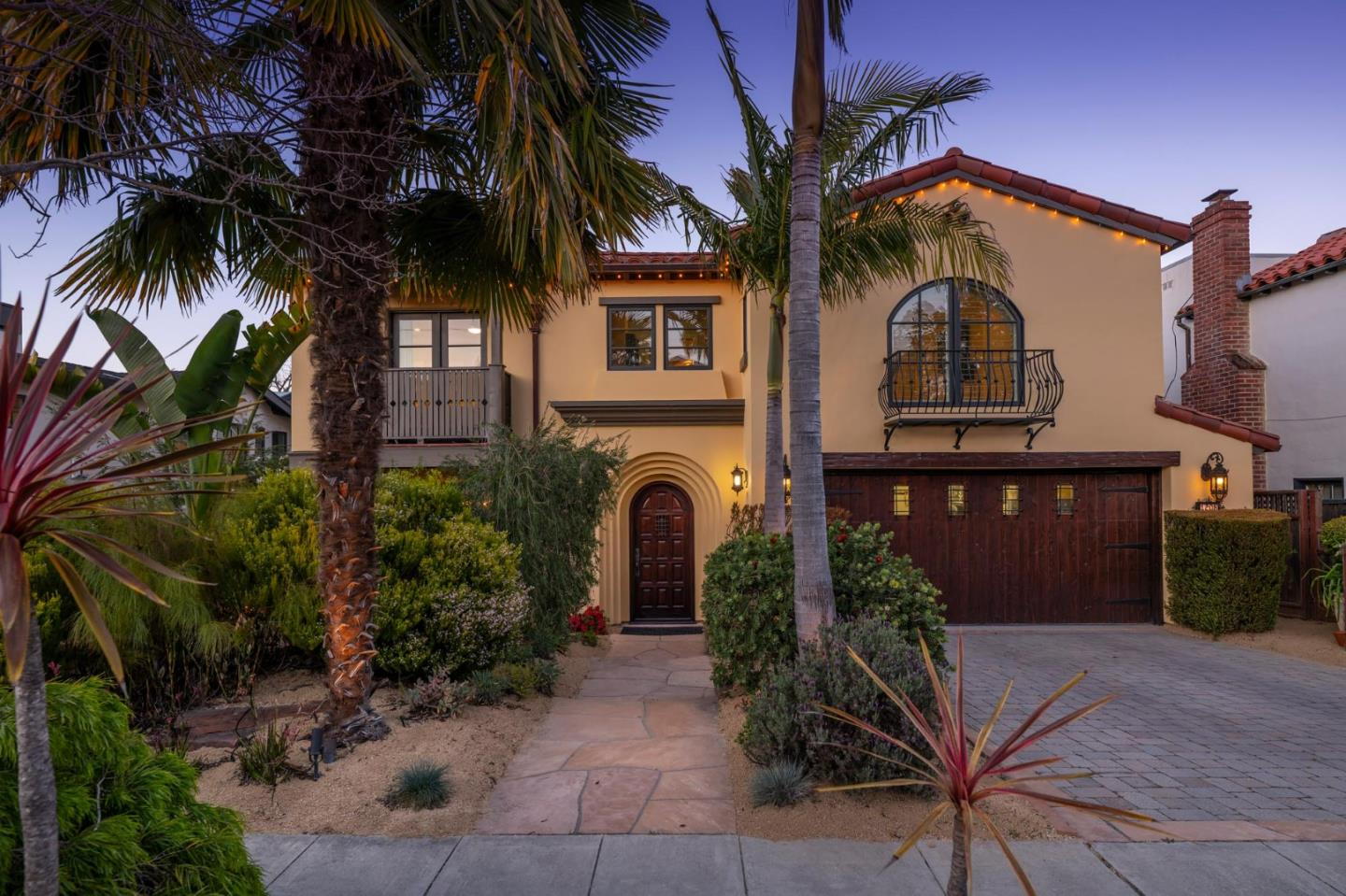 Front Image Thumbnail for ML82038381