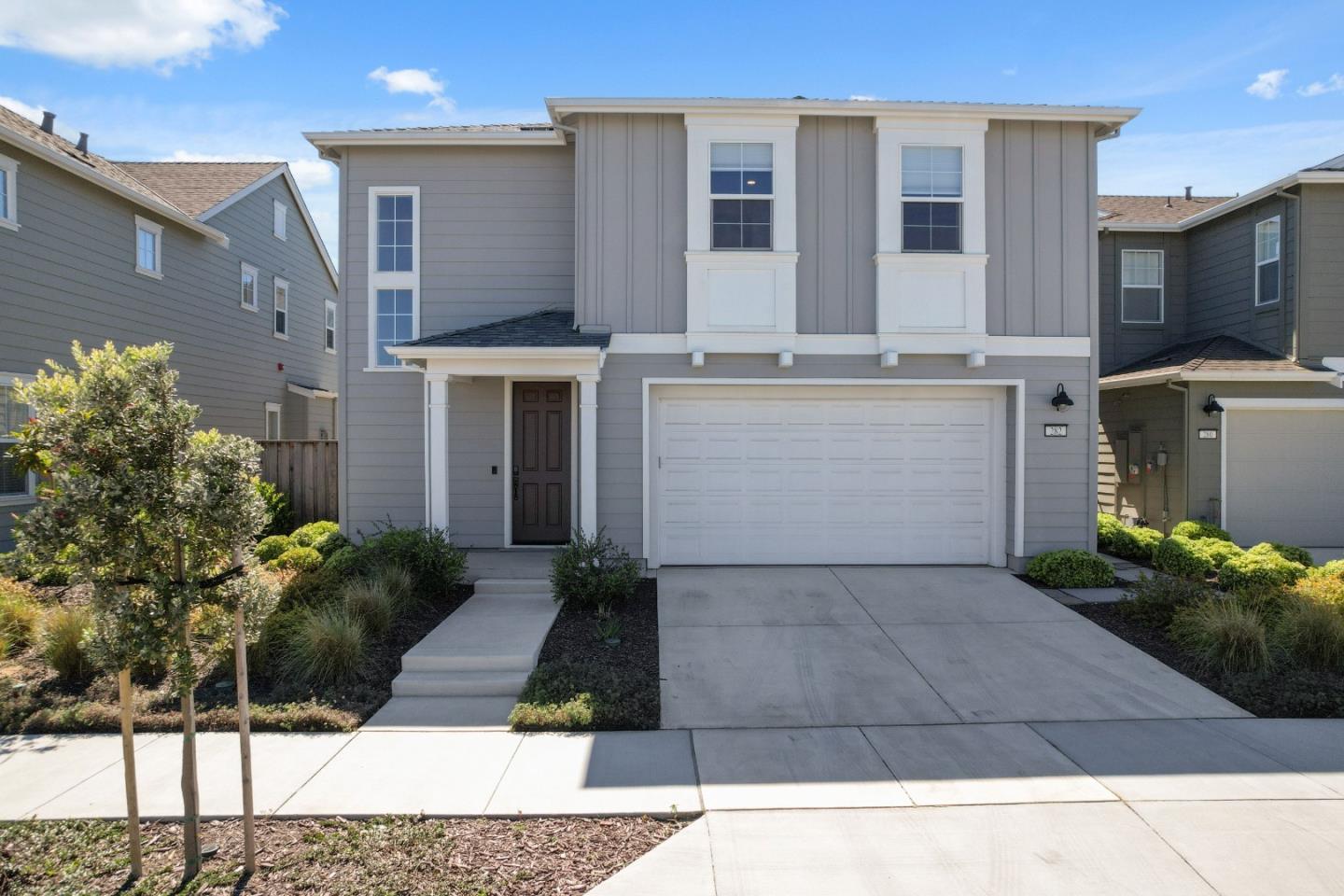 Front Image Thumbnail for ML82038391