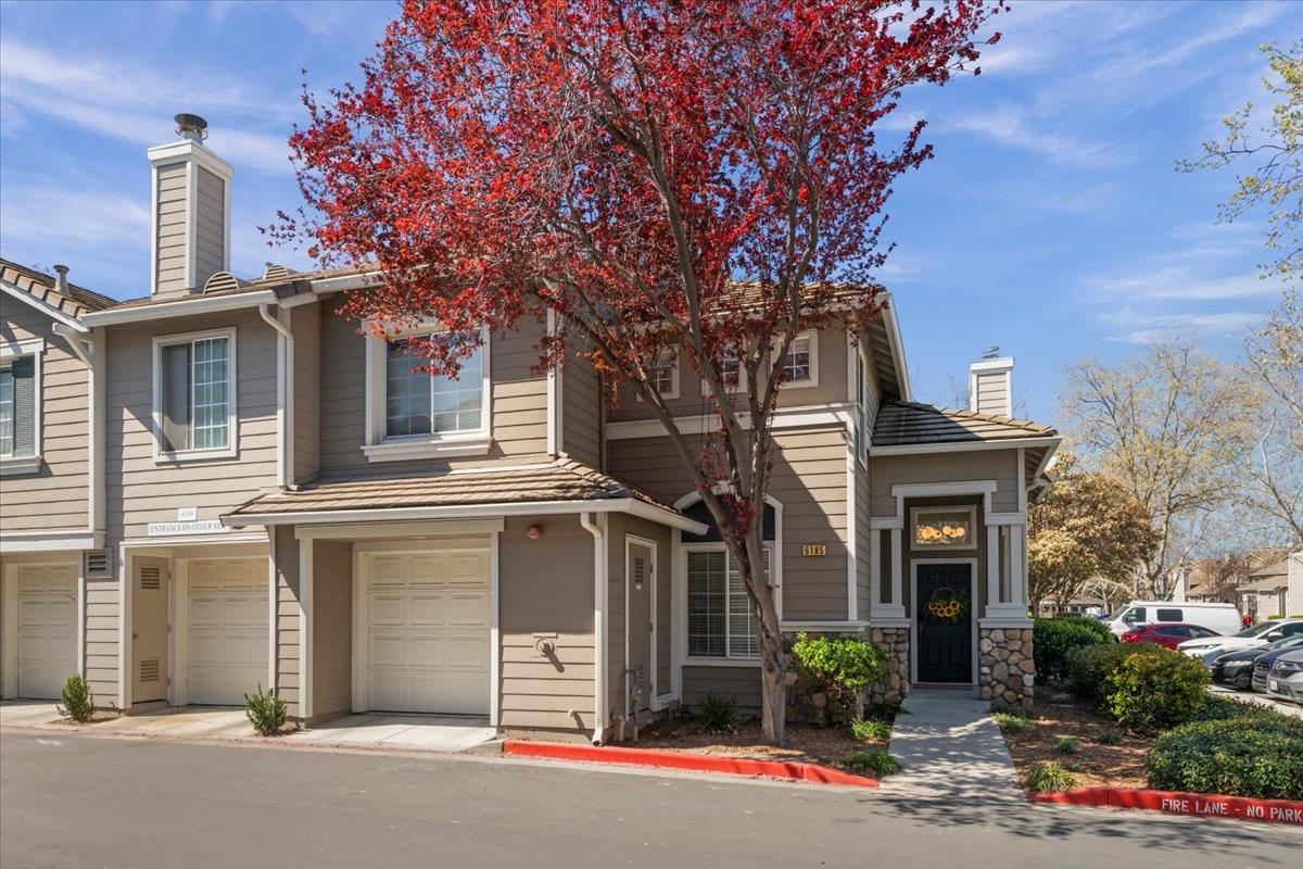 Front Image Thumbnail for ML82038393