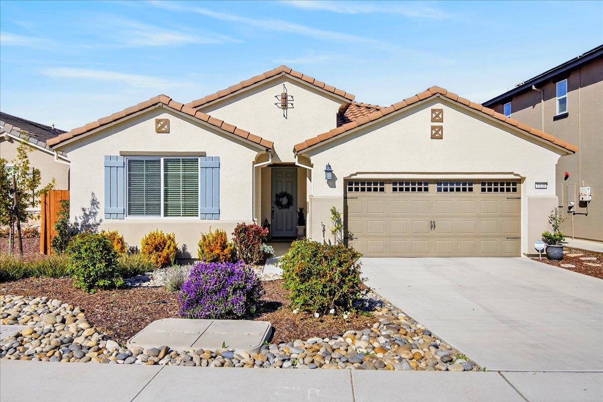 Front Image Thumbnail for ML82038468