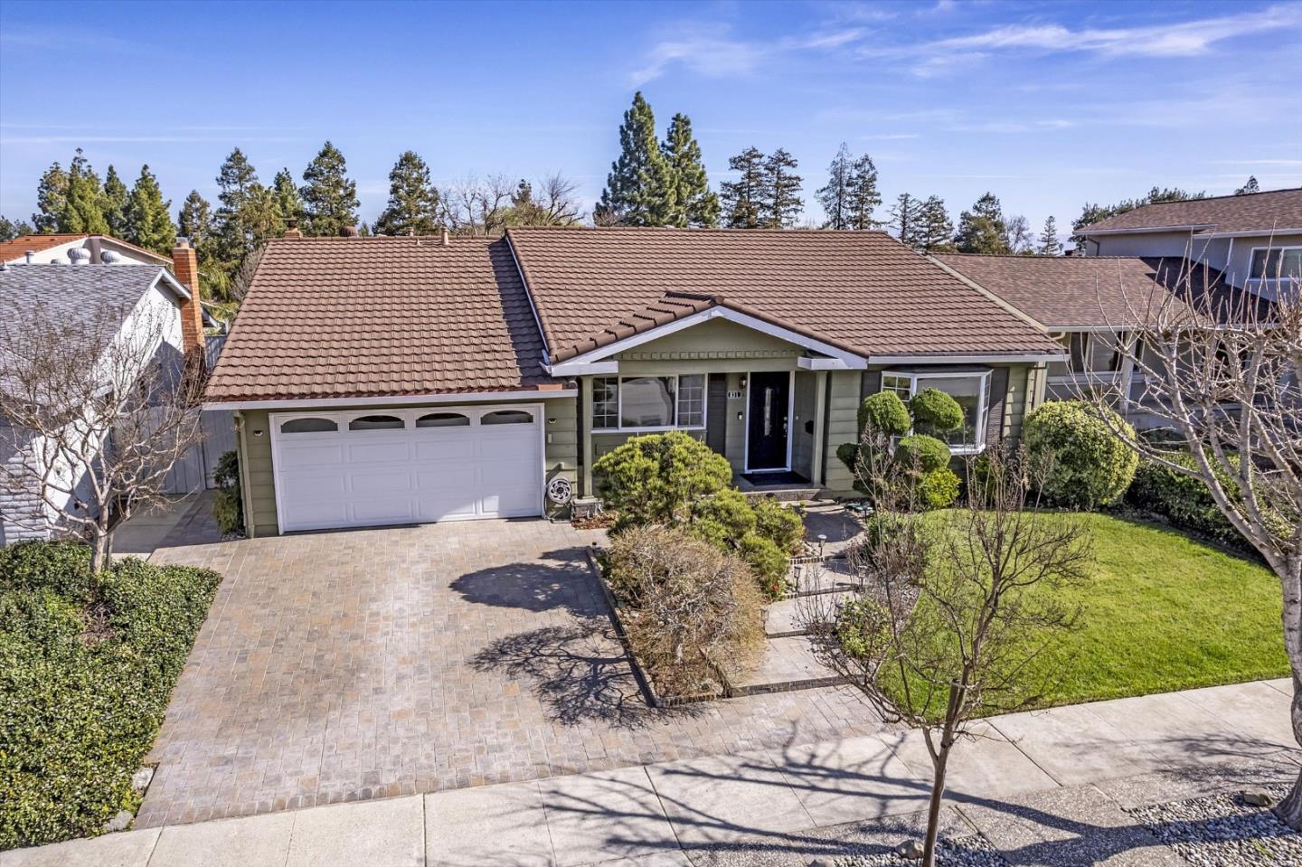 Front Image Thumbnail for ML82038484