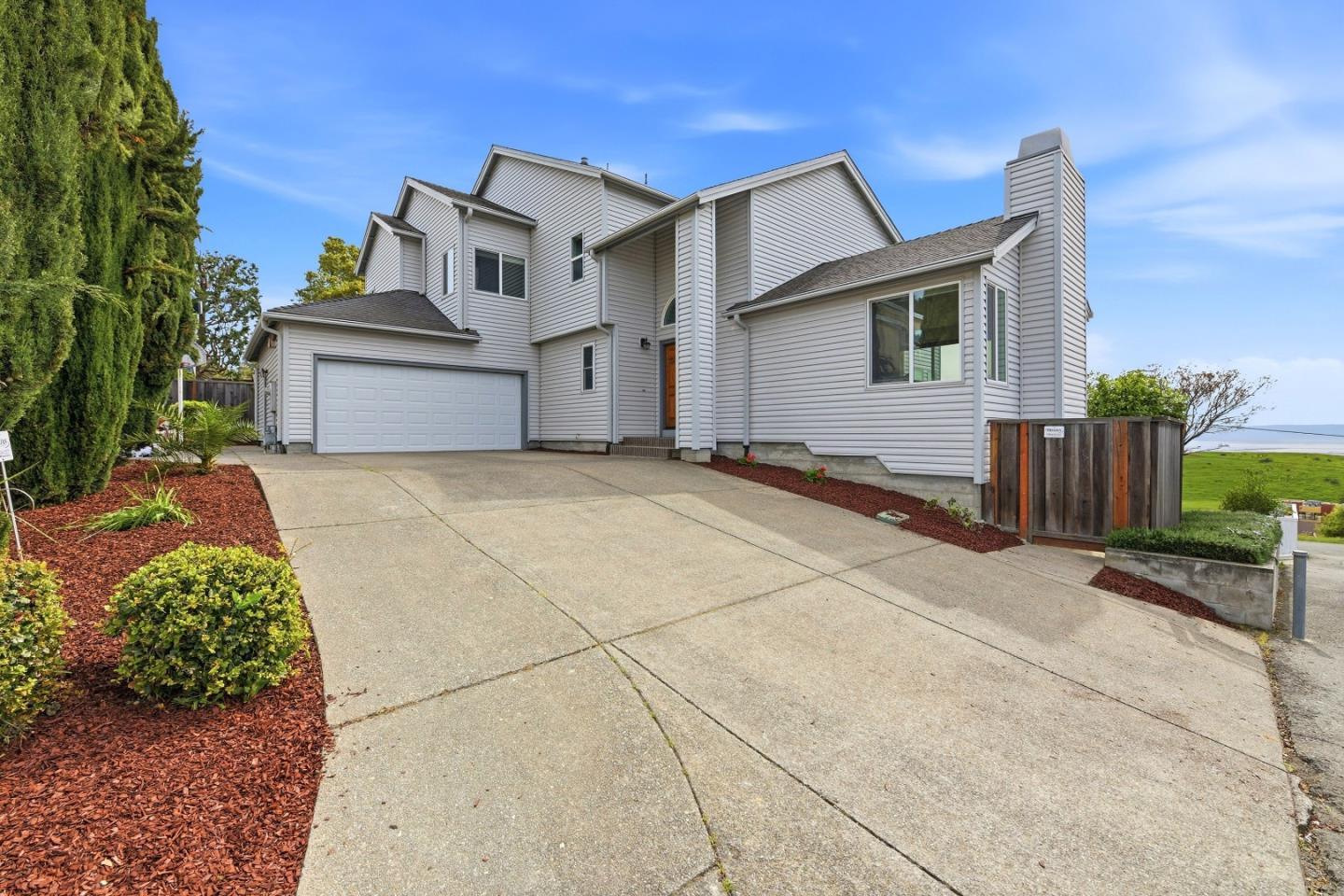 Front Image Thumbnail for ML82038520