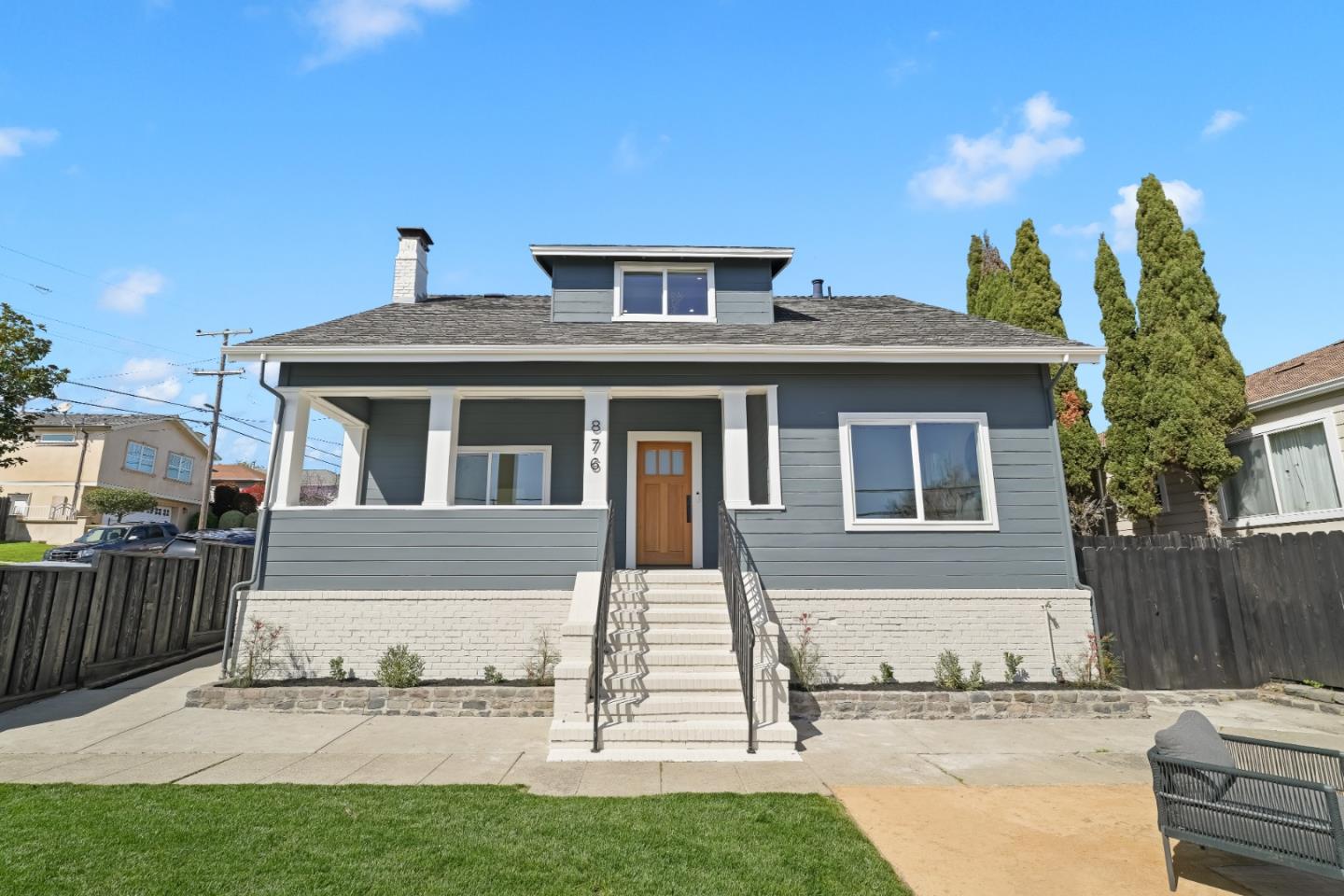 Front Image Thumbnail for ML82038522