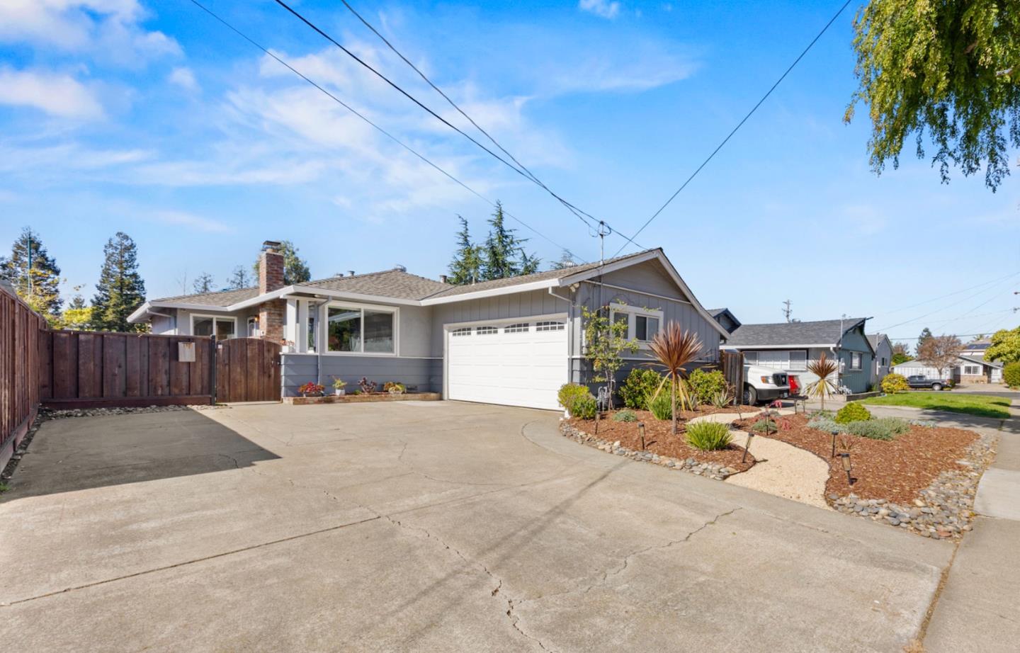 Front Image Thumbnail for ML82038533