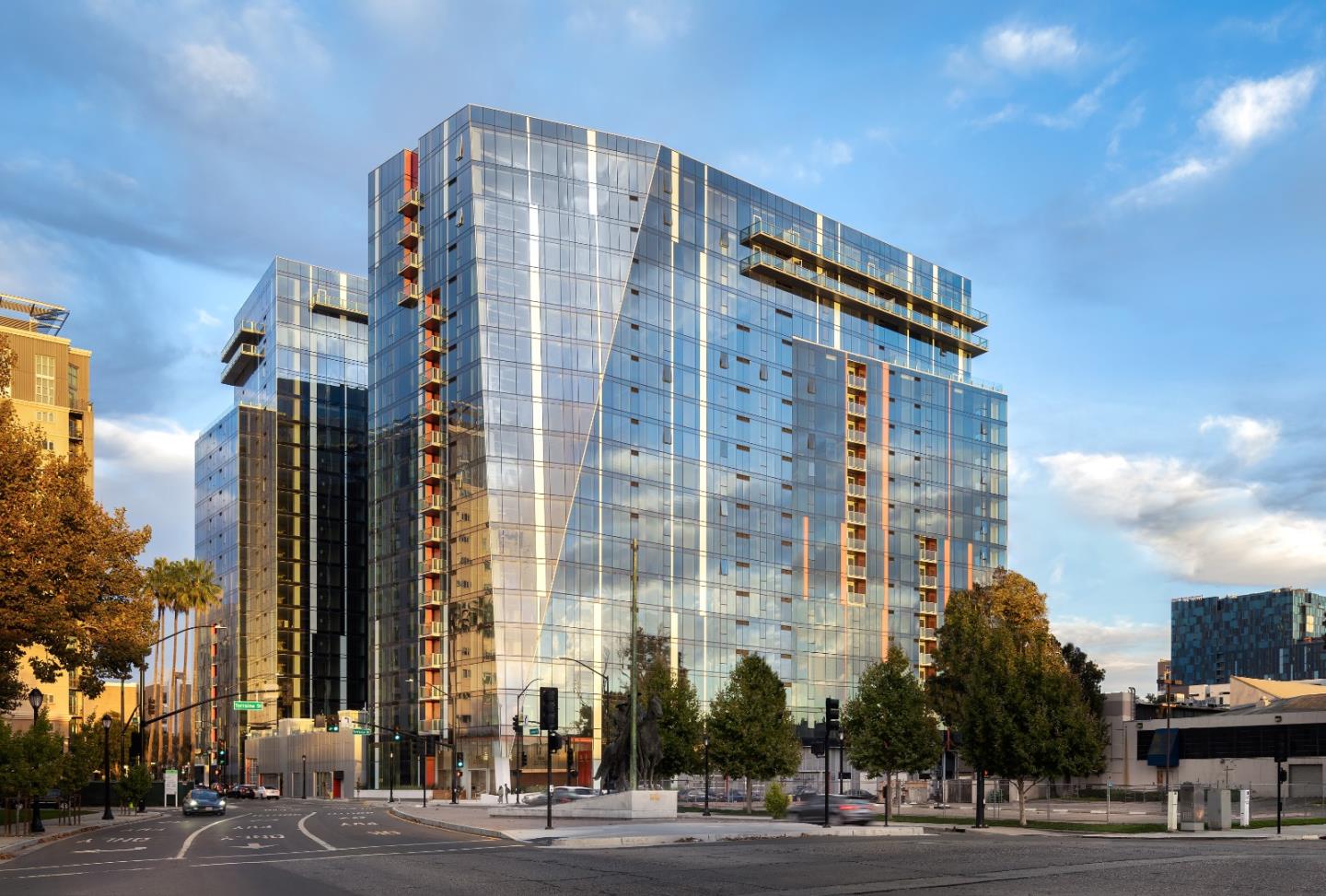 Front Image Thumbnail for ML82038577