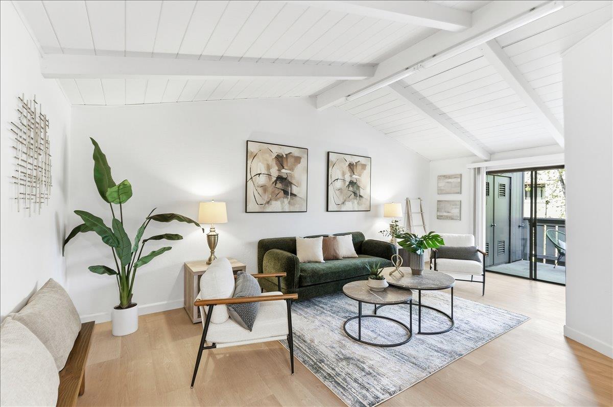 Front Image Thumbnail for ML82038612