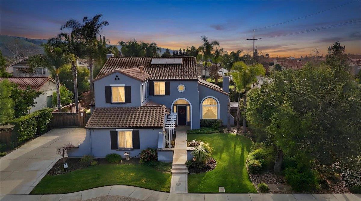 Front Image Thumbnail for ML82038710