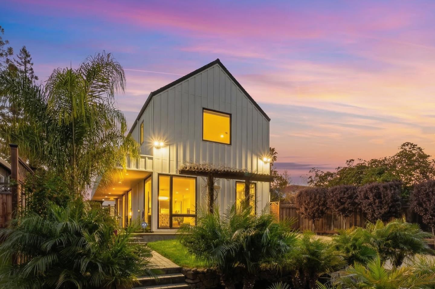 Front Image Thumbnail for ML82038733