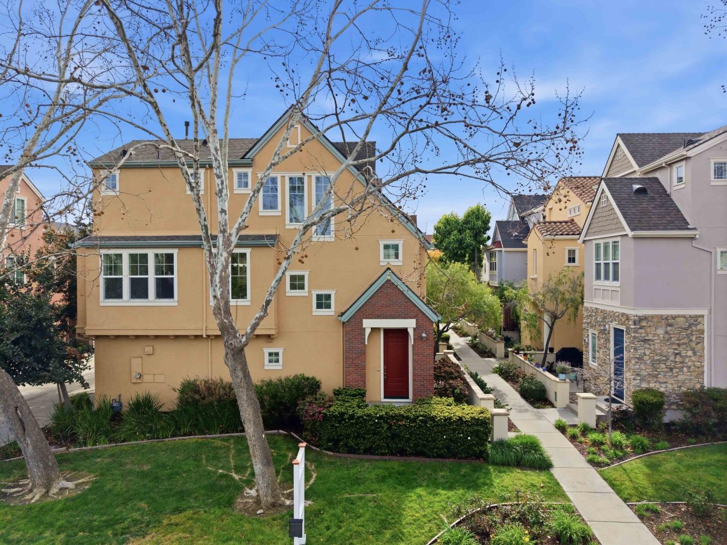 Front Image Thumbnail for ML82038743