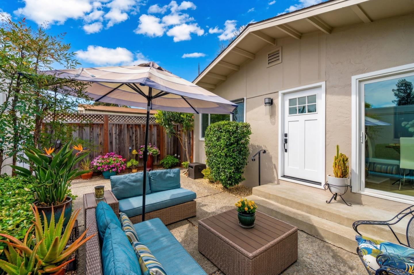 Front Image Thumbnail for ML82038746