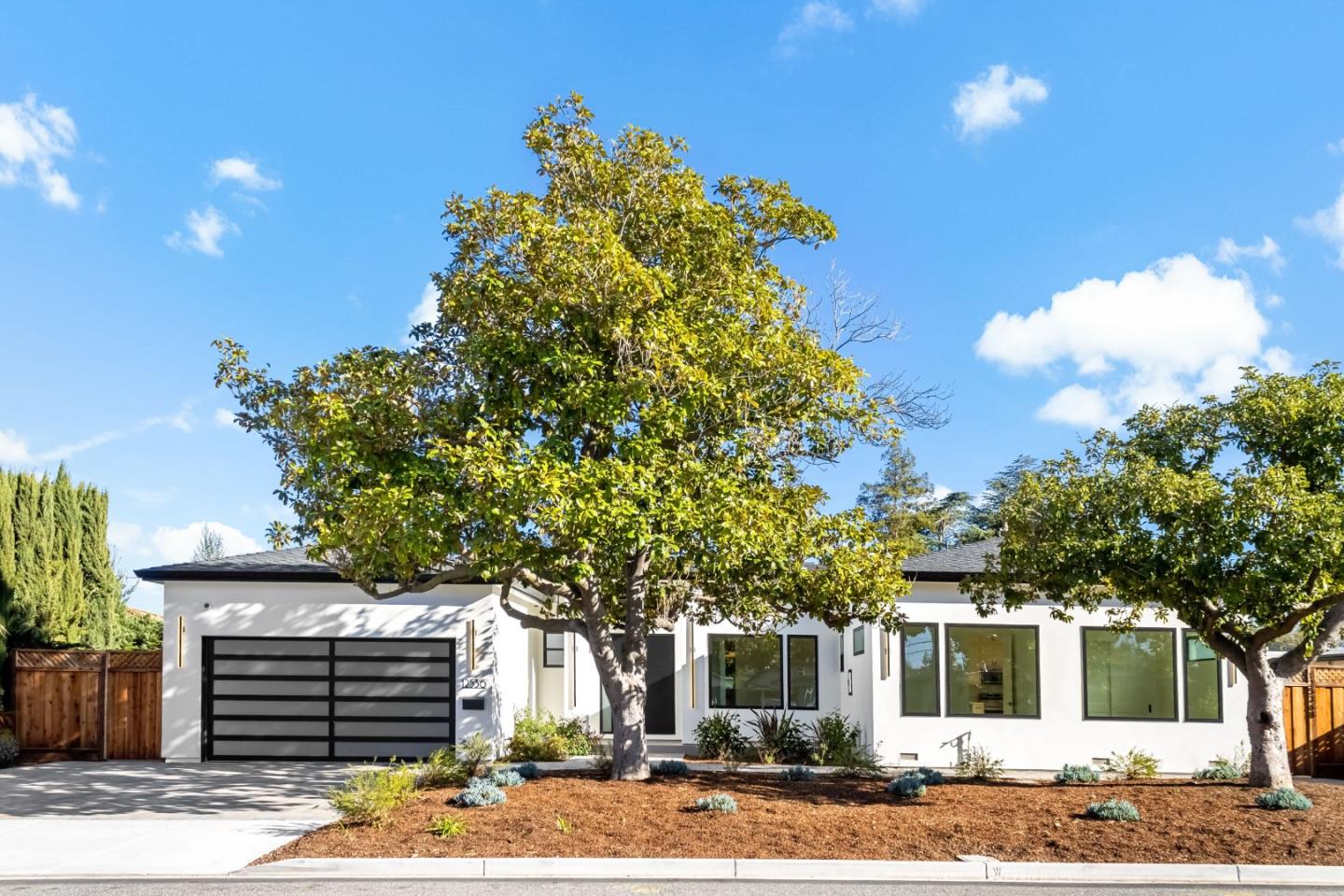 Front Image Thumbnail for ML82038749