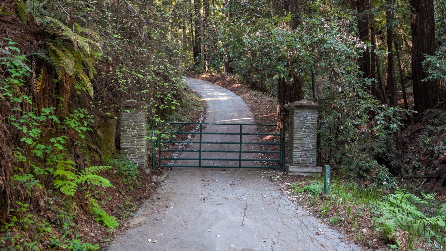 Front Image Thumbnail for ML82038920