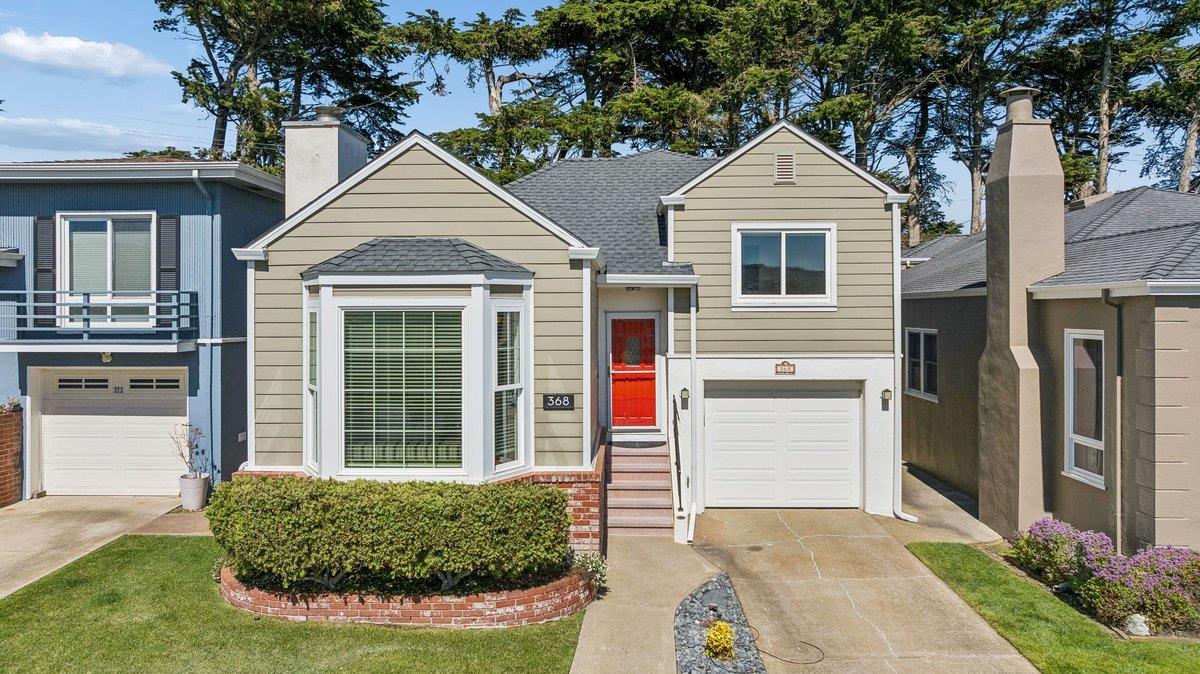 Front Image Thumbnail for ML82038957