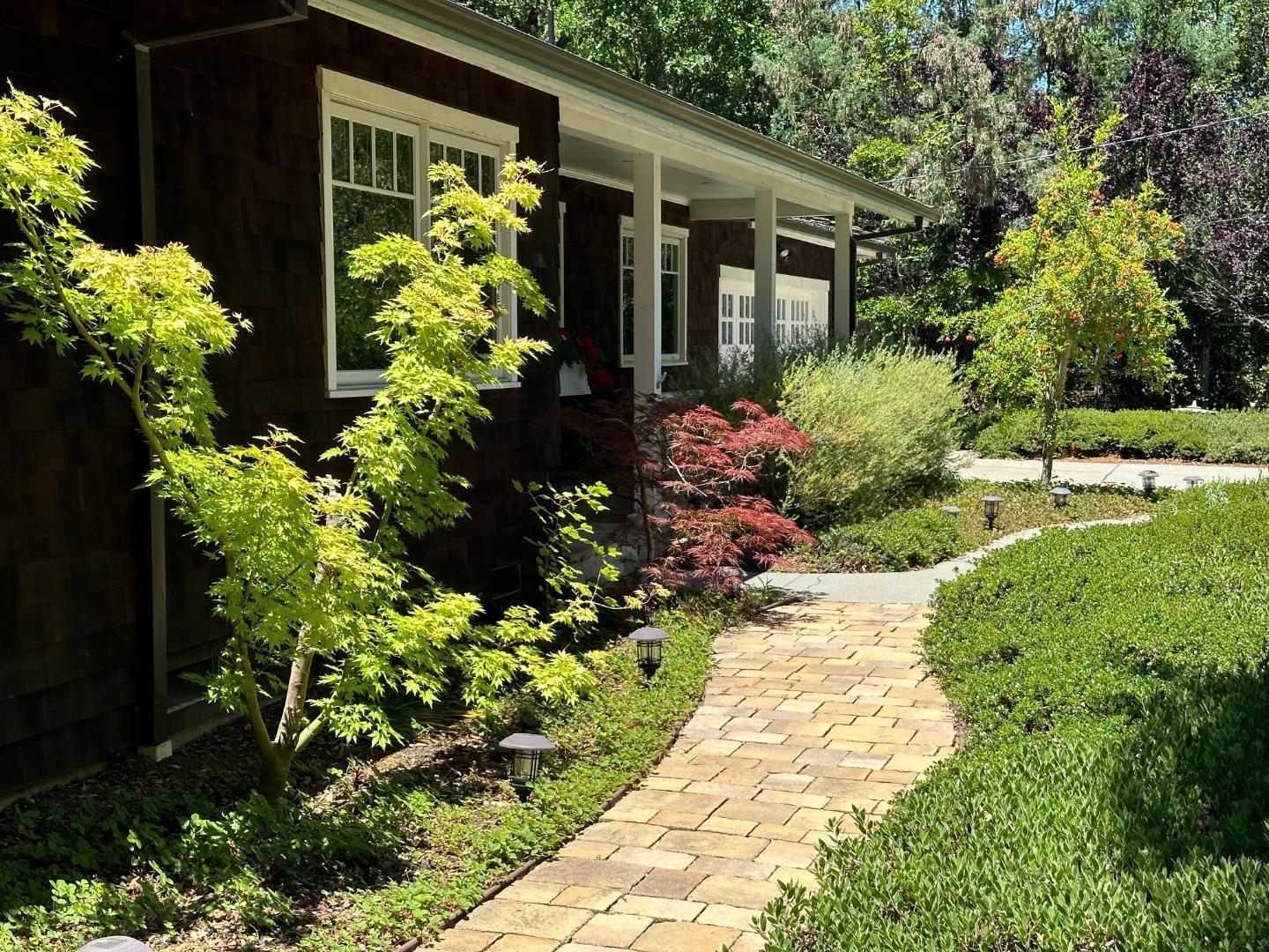 Front Image Thumbnail for ML82038972