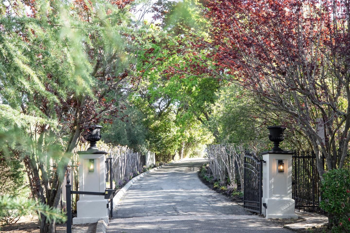 Front Image Thumbnail for ML82039017