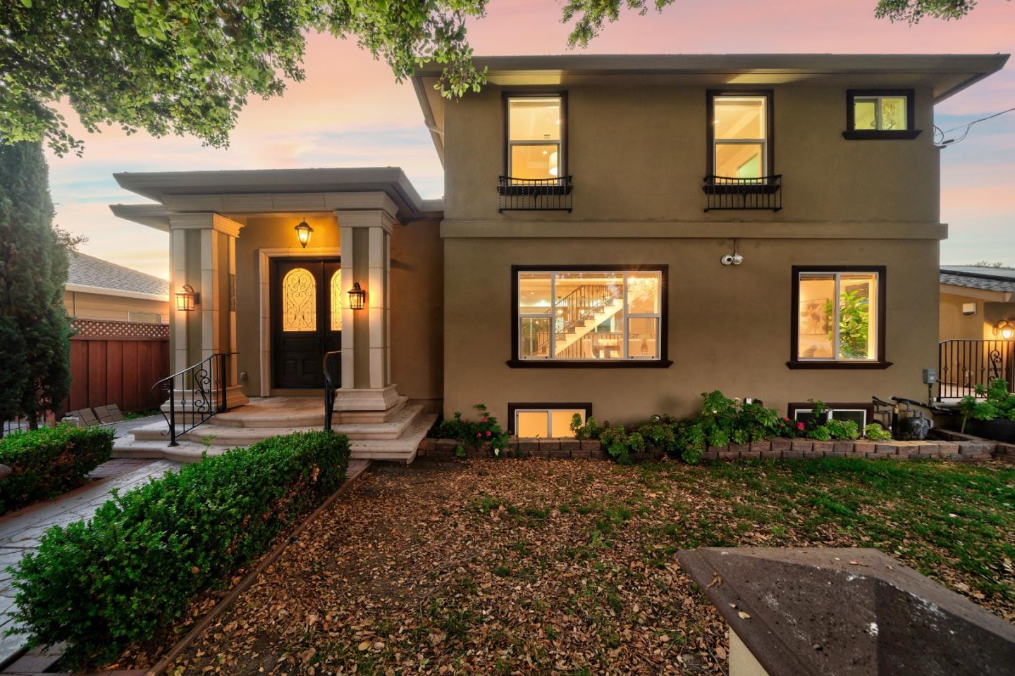 Front Image Thumbnail for ML82039035