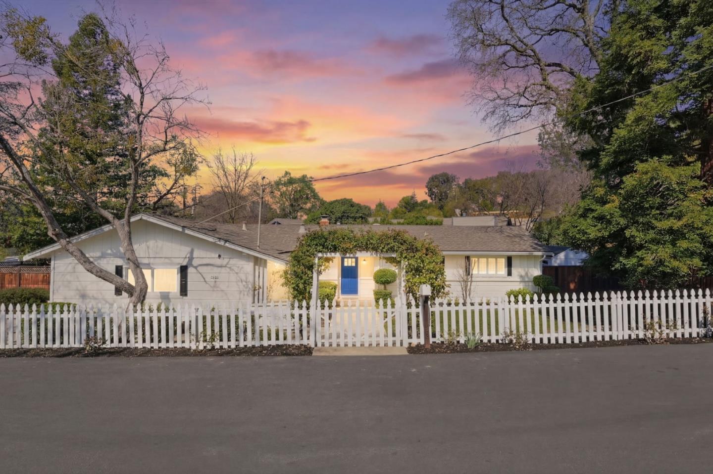 Front Image Thumbnail for ML82039065