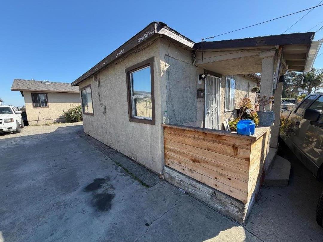 Front Image Thumbnail for ML82039241