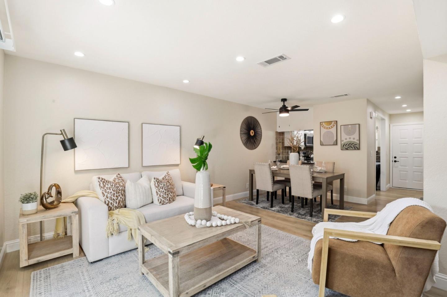 Front Image Thumbnail for ML82039249