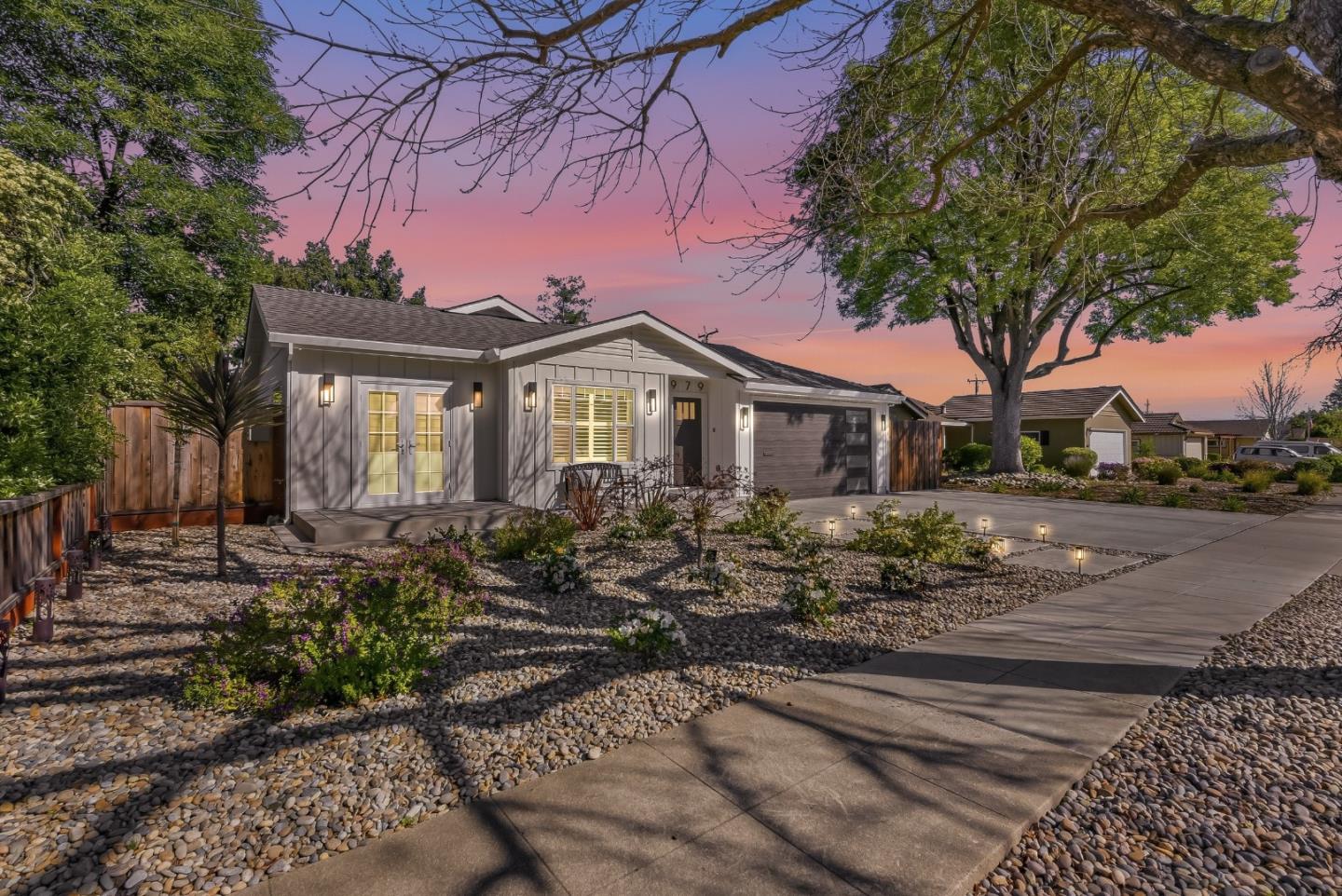 Front Image Thumbnail for ML82039288