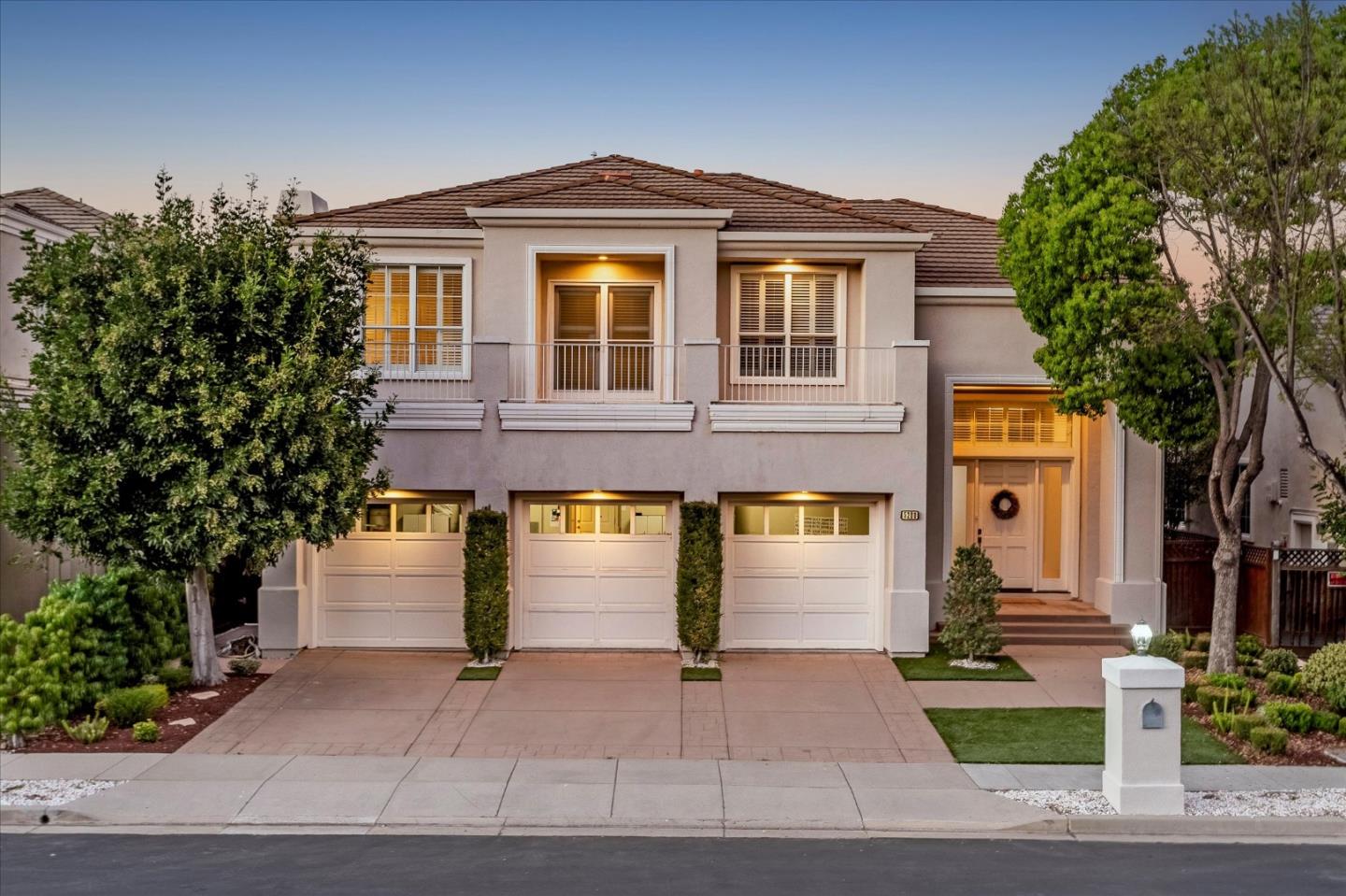 Front Image Thumbnail for ML82039335