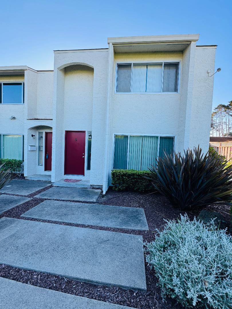 Front Image Thumbnail for ML82039339