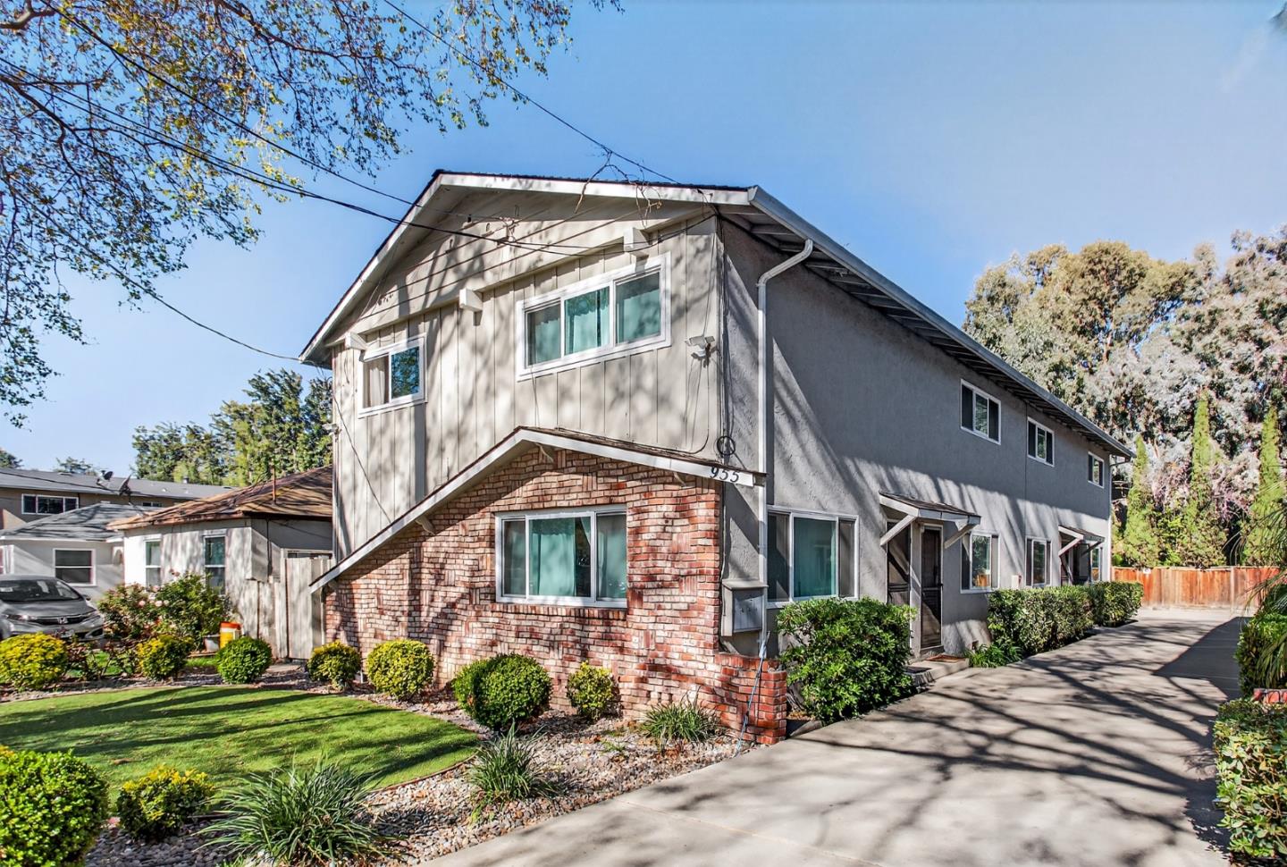 Front Image Thumbnail for ML82039346