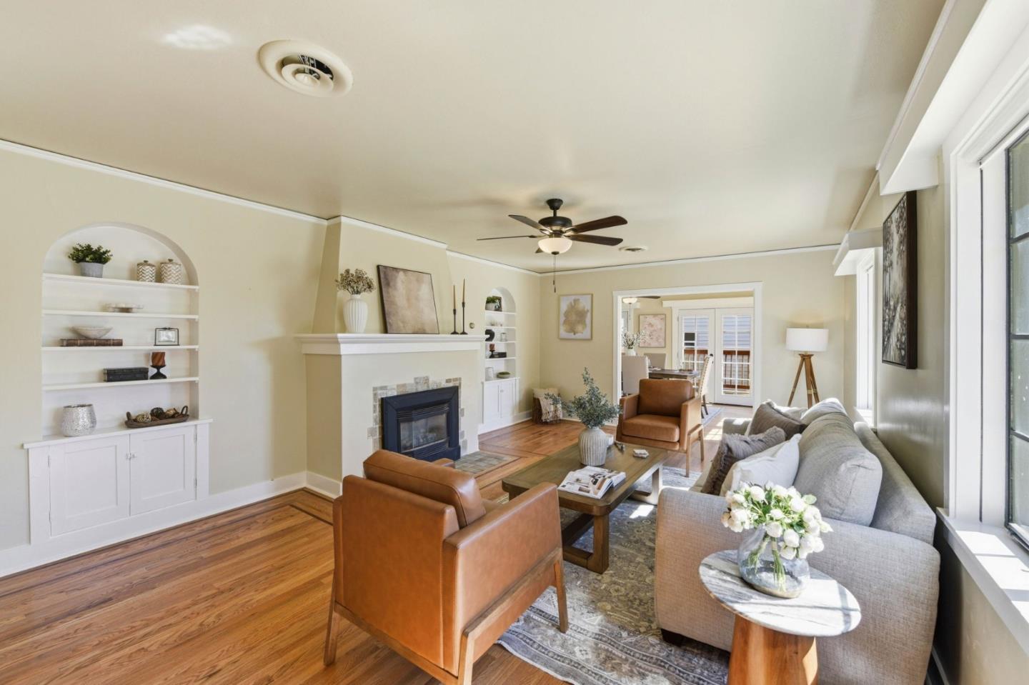 Front Image Thumbnail for ML82039420