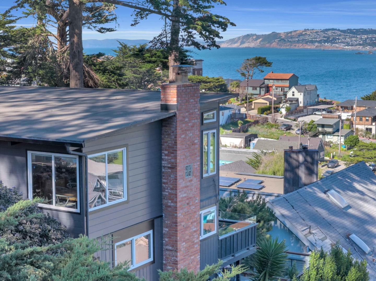 Front Image Thumbnail for ML82039433