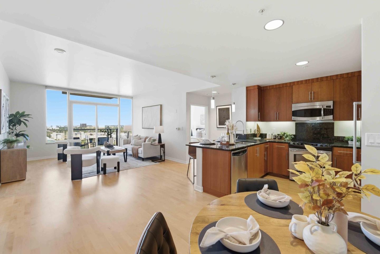 Front Image Thumbnail for ML82039486