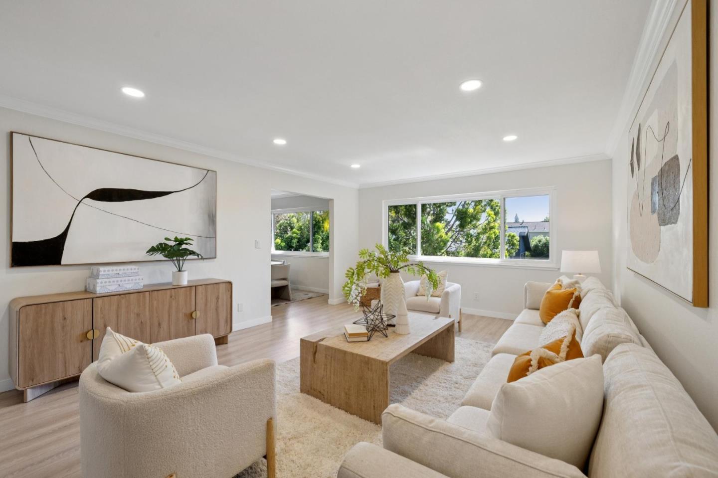 Front Image Thumbnail for ML82039496